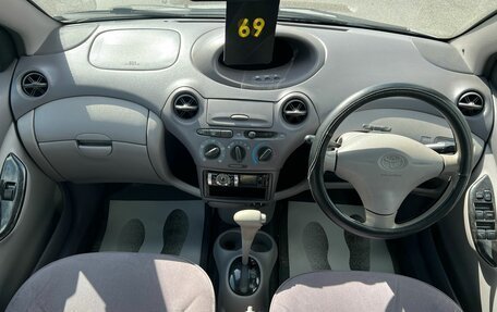 Toyota Platz, 2001 год, 449 000 рублей, 14 фотография