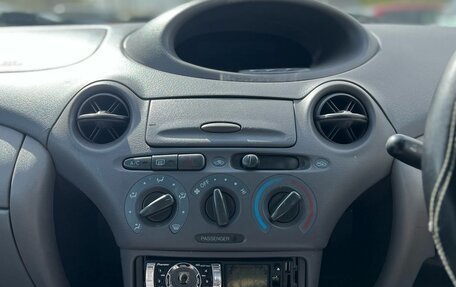 Toyota Platz, 2001 год, 449 000 рублей, 19 фотография
