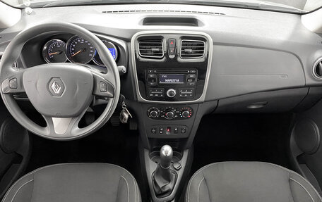 Renault Logan II, 2017 год, 699 000 рублей, 13 фотография