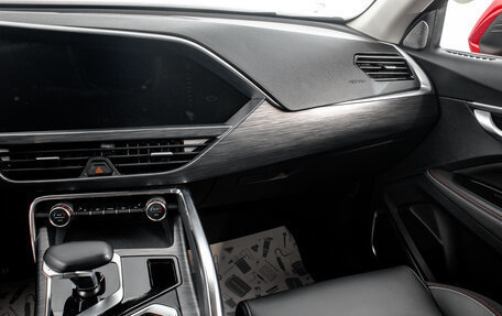 Geely Tugella FY11, 2021 год, 3 249 000 рублей, 26 фотография