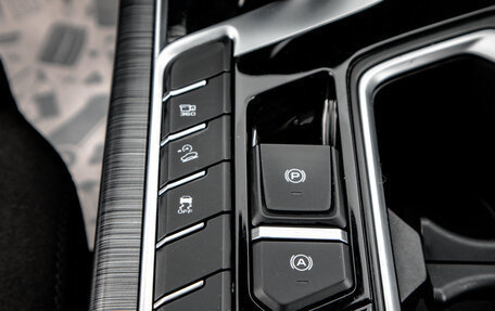Geely Tugella FY11, 2021 год, 3 249 000 рублей, 24 фотография