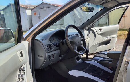 Mitsubishi Galant VIII, 2002 год, 210 000 рублей, 11 фотография