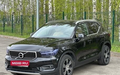 Volvo XC40 I, 2021 год, 2 850 000 рублей, 2 фотография