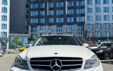 Mercedes-Benz C-Класс, 2011 год, 1 390 000 рублей, 3 фотография