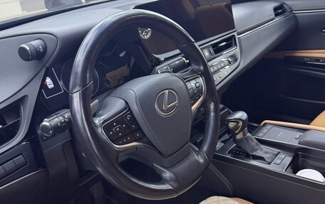 Lexus ES VII, 2021 год, 4 650 000 рублей, 15 фотография