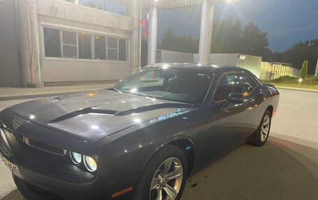 Dodge Challenger III рестайлинг 2, 2020 год, 3 700 000 рублей, 9 фотография