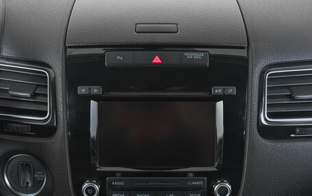 Volkswagen Touareg III, 2012 год, 2 499 000 рублей, 18 фотография