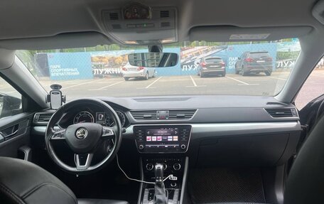 Skoda Superb III рестайлинг, 2017 год, 1 750 000 рублей, 4 фотография