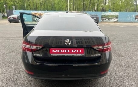 Skoda Superb III рестайлинг, 2017 год, 1 750 000 рублей, 7 фотография