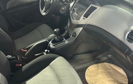 Chevrolet Cruze II, 2012 год, 755 555 рублей, 13 фотография