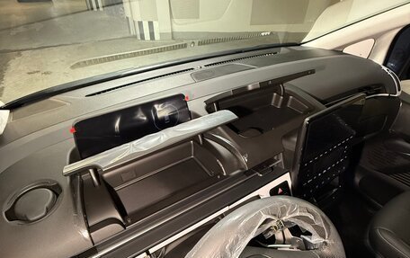 Hyundai Staria, 2025 год, 8 190 000 рублей, 14 фотография