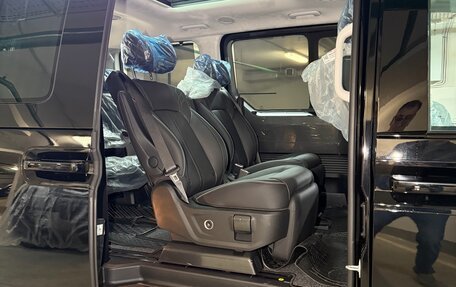 Hyundai Staria, 2025 год, 8 190 000 рублей, 21 фотография