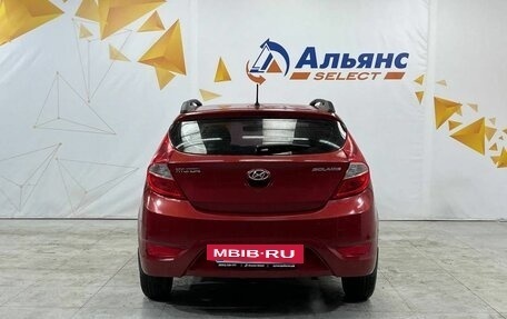 Hyundai Solaris II рестайлинг, 2013 год, 735 000 рублей, 4 фотография