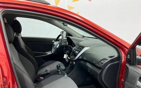 Hyundai Solaris II рестайлинг, 2013 год, 735 000 рублей, 29 фотография