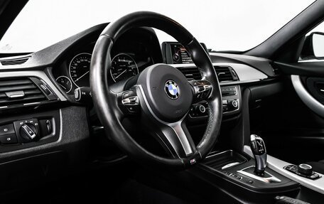 BMW 3 серия, 2015 год, 2 450 000 рублей, 12 фотография
