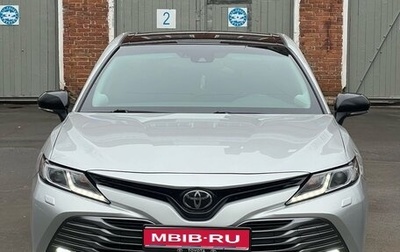 Toyota Camry, 2019 год, 2 450 000 рублей, 1 фотография
