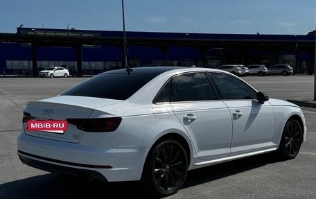 Audi A4, 2018 год, 2 600 000 рублей, 7 фотография