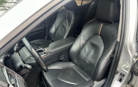 Toyota Camry, 2019 год, 2 450 000 рублей, 13 фотография