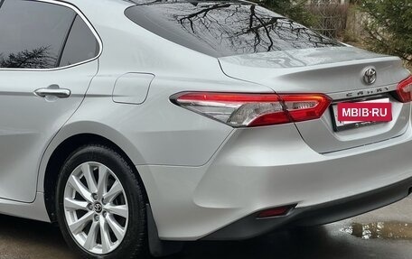 Toyota Camry, 2019 год, 2 450 000 рублей, 9 фотография