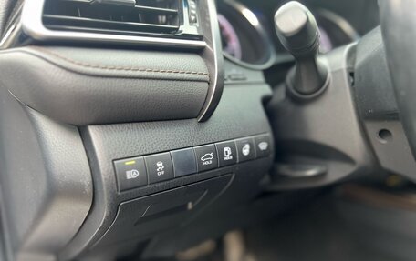 Toyota Camry, 2019 год, 2 450 000 рублей, 16 фотография