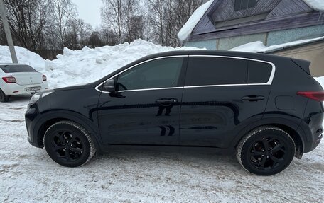 KIA Sportage IV рестайлинг, 2018 год, 1 910 000 рублей, 3 фотография