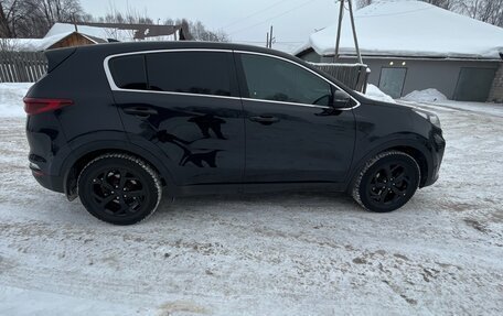 KIA Sportage IV рестайлинг, 2018 год, 1 910 000 рублей, 6 фотография
