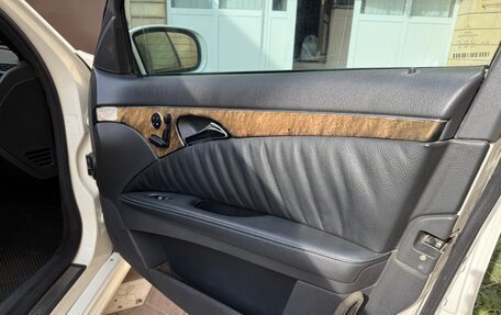 Mercedes-Benz E-Класс, 2003 год, 1 400 000 рублей, 11 фотография
