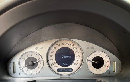 Mercedes-Benz E-Класс, 2003 год, 1 400 000 рублей, 13 фотография