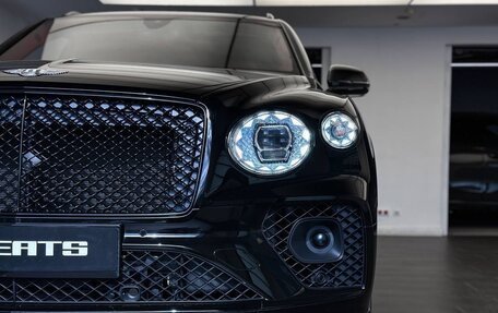 Bentley Bentayga I, 2021 год, 27 900 000 рублей, 8 фотография