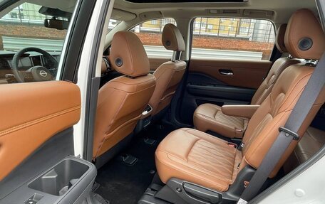 Nissan Pathfinder, 2024 год, 4 980 000 рублей, 10 фотография