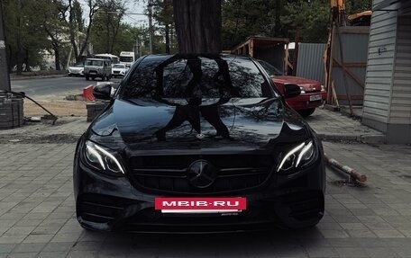 Mercedes-Benz E-Класс, 2019 год, 4 100 000 рублей, 2 фотография