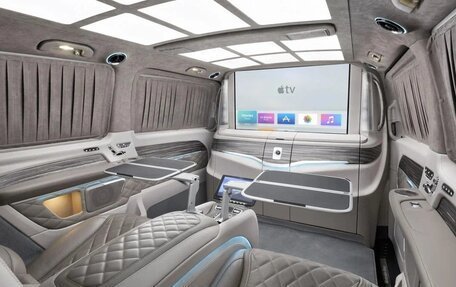 Mercedes-Benz V-Класс, 2025 год, 39 990 000 рублей, 2 фотография