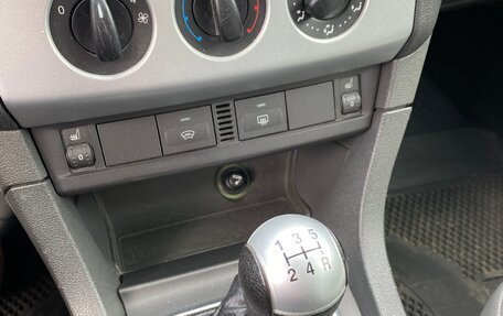 Ford Focus II рестайлинг, 2005 год, 398 000 рублей, 13 фотография