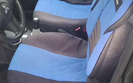 Mitsubishi Colt VI рестайлинг, 2005 год, 450 000 рублей, 5 фотография