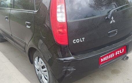 Mitsubishi Colt VI рестайлинг, 2005 год, 450 000 рублей, 3 фотография