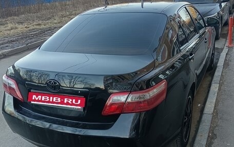 Toyota Camry, 2010 год, 1 060 000 рублей, 2 фотография