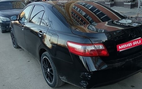 Toyota Camry, 2010 год, 1 060 000 рублей, 4 фотография