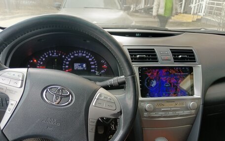 Toyota Camry, 2010 год, 1 060 000 рублей, 5 фотография