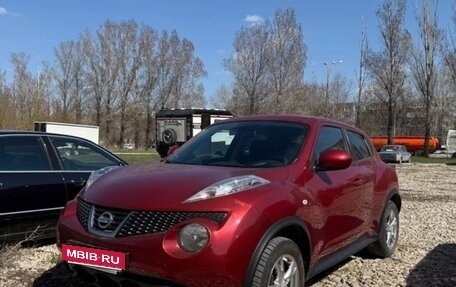 Nissan Juke II, 2014 год, 1 195 000 рублей, 4 фотография