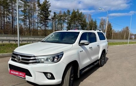 Toyota Hilux VIII, 2016 год, 3 700 000 рублей, 3 фотография