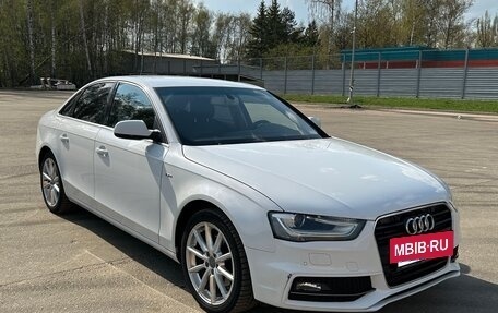 Audi A4, 2015 год, 1 550 000 рублей, 2 фотография