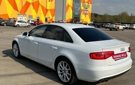 Audi A4, 2015 год, 1 550 000 рублей, 6 фотография