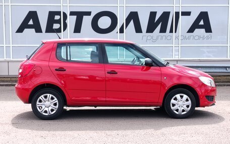 Skoda Fabia II, 2011 год, 594 000 рублей, 3 фотография