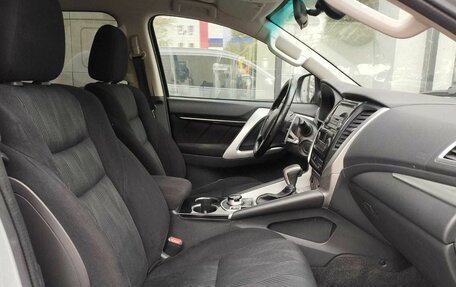 Mitsubishi Pajero Sport III рестайлинг, 2019 год, 2 789 111 рублей, 10 фотография