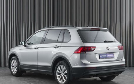 Volkswagen Tiguan II, 2020 год, 1 940 000 рублей, 2 фотография