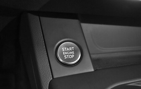 Audi A4, 2017 год, 1 925 000 рублей, 11 фотография