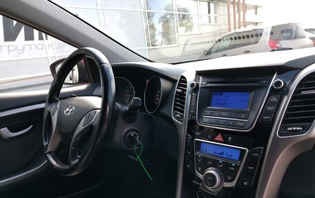 Hyundai i30 II рестайлинг, 2013 год, 976 000 рублей, 7 фотография