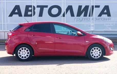 Hyundai i30 II рестайлинг, 2013 год, 976 000 рублей, 3 фотография