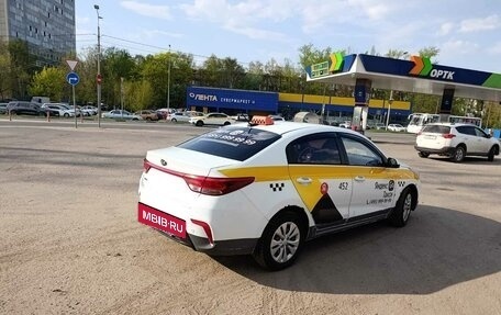 KIA Rio IV, 2018 год, 830 000 рублей, 7 фотография