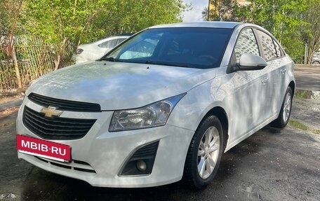 Chevrolet Cruze II, 2014 год, 750 000 рублей, 2 фотография